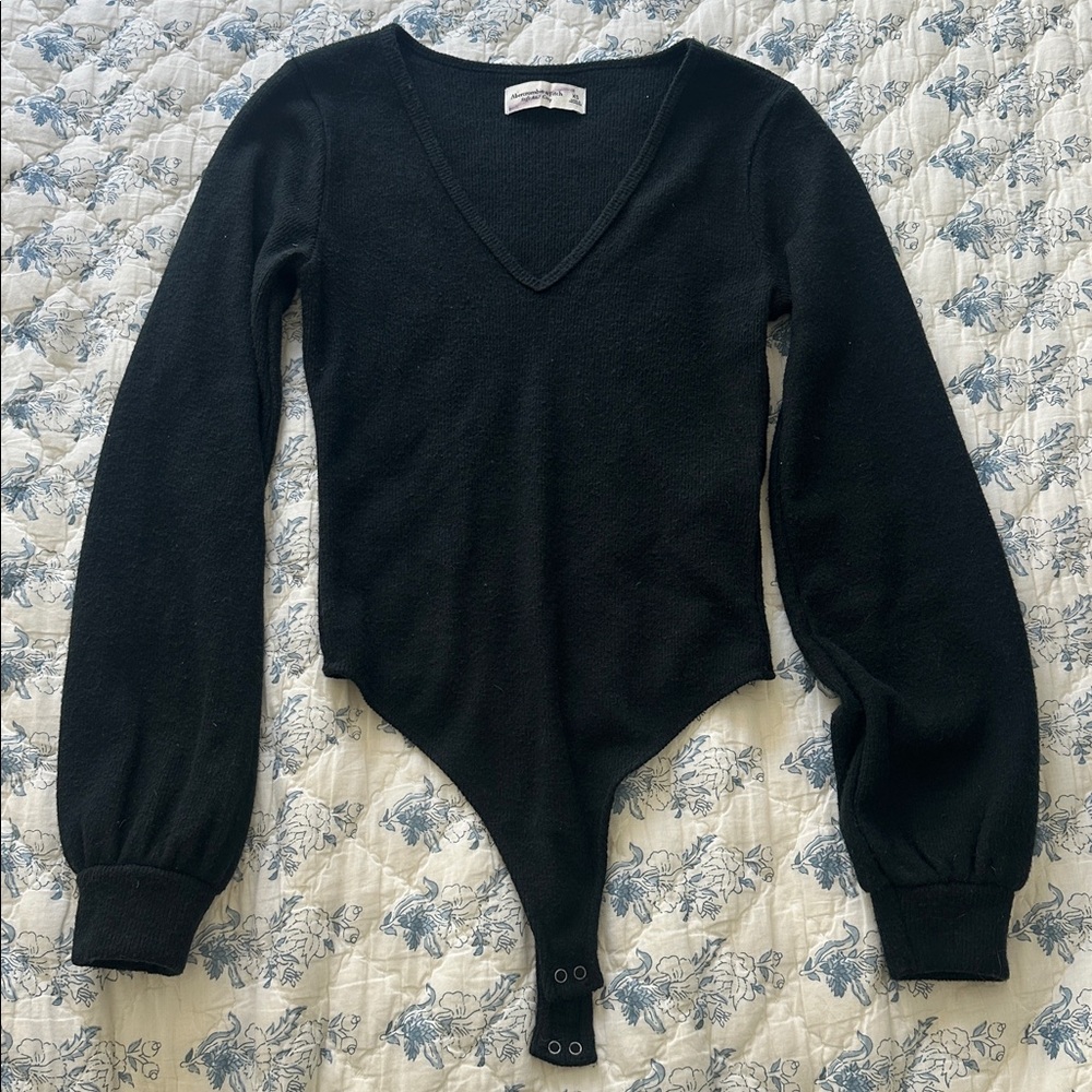 Abercrombie & Fitch Black V-Neck Sweater Bodysuit